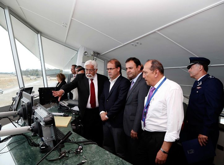 Ministro de Obras Públicas inauguró nuevo Aeródromo de Chaitén