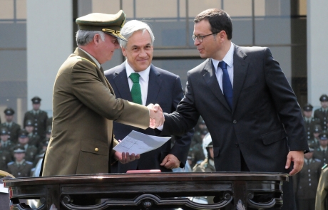 Gobierno promulgó ley que aumenta la dotación de Carabineros