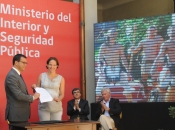 Ministro Hinzpeter anuncia acuerdo total en Isla de Pascua: Hotel Hanga Roa se traspasa a fundación dirigida por comunidad Rapa Nui