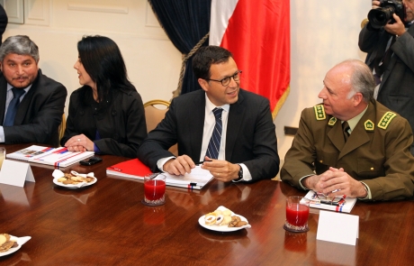 Ministro Rodrigo Hinzpeter presidió primer Consejo Nacional de Seguridad Pública