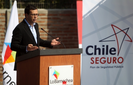 Ministro del Interior y Seguridad Pública inauguró sistema de alarmas comunitarias para Lo Barnechea