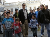 Vicepresidente acompañó a visitantes en recorrrido por La Moneda en el día del Patrimonio Cultural