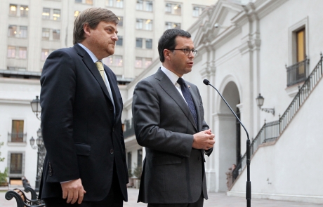 Gobierno plantea solución a pago de finiquitos laborales a trabajadores de mina San José