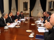 Ministros Hinzpeter, Larroulet y Chadwick se reunieron con parlamentarios DC