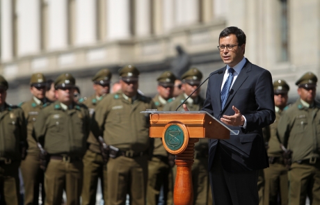 Ministro Hinzpeter encabezó lanzamiento de plan de refuerzo del Casco Histórico de Santiago