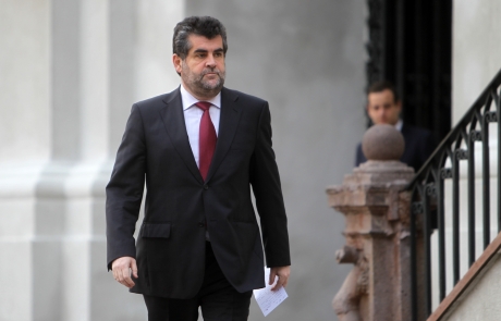 Subsecretario del Interior aclaró la forma en que se debe proceder ante una solicitud de refugio