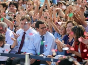 Ministro Rodrigo Hinzpeter participó en celebración navideña en San Felipe