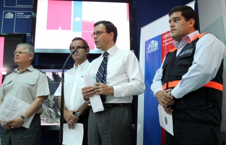 Ministro del Interior y Seguridad Pública entregó los últimos antecedentes del incendio forestal en Torres del Paine