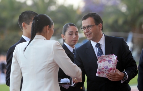 Ministro Rodrigo Hinzpeter participó en ceremonia de graduación de Policía de Investigaciones