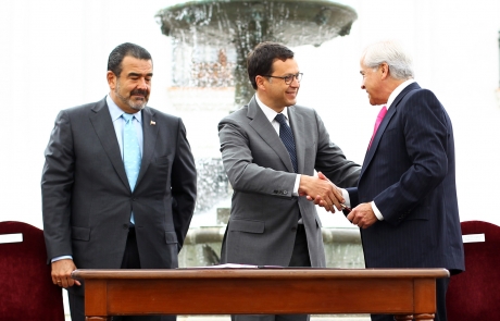 Ministerio del Interior y Seguridad Pública y Fundación Amparo y Justicia apoyarán a familias de niños víctimas de violación con homicidio en todo Chile