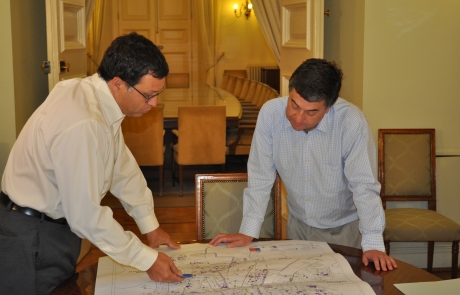 Ministro Hinzpeter recibió propuesta de medidas antidelincuencia de la UDI