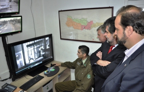 Gobierno inauguró cámaras de vigilancia en La Unión