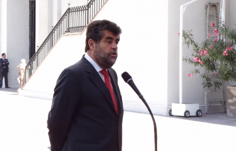 Ministro del Interior (s) explicó que brigadistas ya se encuentran desplegados combatiendo incipiente foco de incendio en Última Esperanza