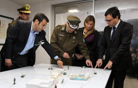 Ministro Hinzpeter destacó disminución de delitos en ocho regiones tras implementación de STAD