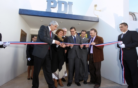 Ministro Rodrigo Hinzpeter inauguró nueva Brigada de Investigación Criminal en Cerrillos