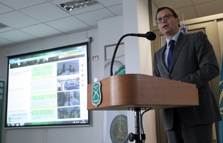 Ministro Rodrigo Hinzpeter encabezó lanzamiento de nuevo sitio web de Carabineros de Chile