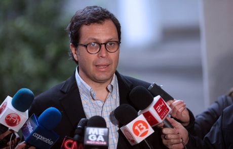 Ministro Rodrigo Hinzpeter abordó la sentencia que el Cuarto Tribunal Oral en Lo Penal otorgó a Luciano Pitronello