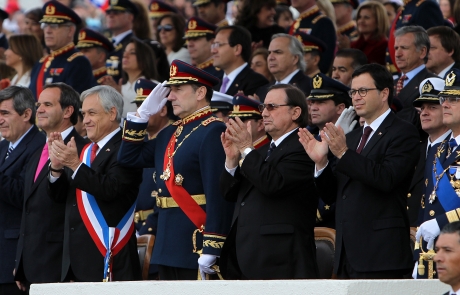 Ministro Hinzpeter tras Parada Militar: “Ojalá este espíritu de unidad en Chile permanezca durante mucho tiempo”