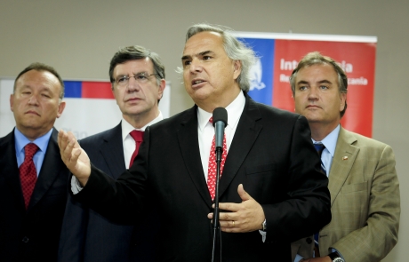 Gobierno y parlamentarios de La Araucanía anuncian el envío de tres proyectos de ley para fomentar el desarrollo y la paz en la región