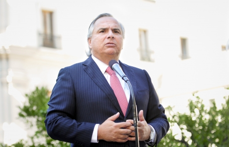 Ministro Chadwick destaca viaje de delegación chilena a Caracas: “Hemos venido a expresarle condolencias a la familia del Presidente Chávez y al pueblo venezolano”
