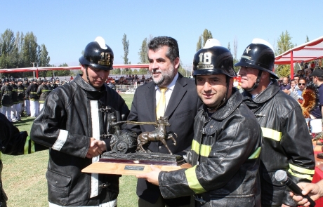 Subsecretario del Interior encabeza premiación en tradicional competencia de Bomberos