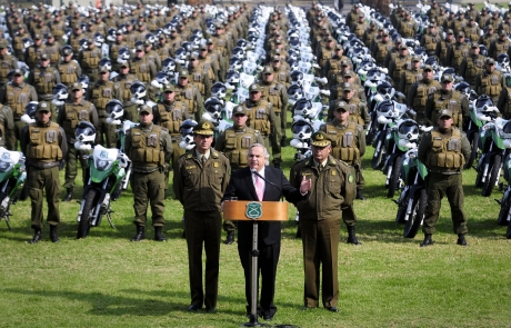 Gran entrega de motos policiales para regiones