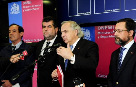 Gobierno decreta alerta roja y evacuación en sector de Alto Biobío por actividad sísmica en el volcán Copahue