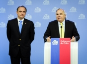 Gobierno defiende desalojo de recintos de votación ocupados por estudiantes