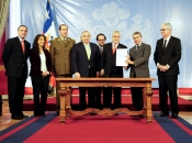 Gobierno firma Proyecto de Ley que establece control preventivo de identidad por parte de Carabineros