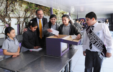 Intendencia Metropolitana impulsa inédita elección de “Mini” CORES en colegio de Pedro Aguirre Cerda