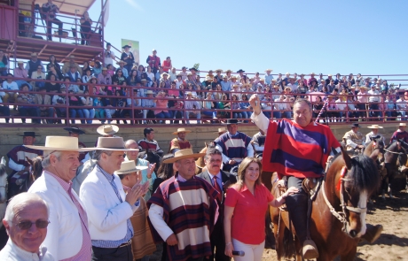 Región del Maule: Gobierno inaugura Medialuna José Urrutia