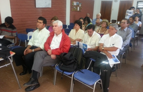 Jornada de participación ciudadana permite que vecinos de La Cruz conozcan proyecto reposición ruta F-62