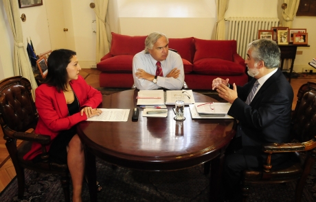 Caso Luchsinger: Gobierno se reúne con equipo jurídico y destaca nuevamente la condena