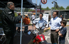 Ministro del Interior asisti&oacute; a feria de la motocicleta expomotos 2010
